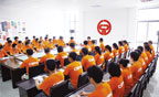 西派閥門(mén)技術(shù)服務(wù)團(tuán)隊(duì)